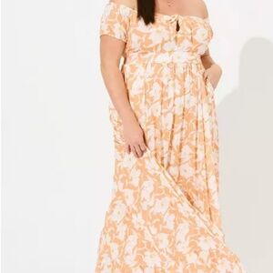 Torrid Maxi Off Shoulder Peach Floral Tie Front Dress With Pockets-Torrid Size 3